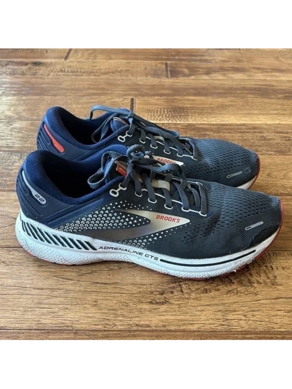 Brooks Adrenaline GTS 22 Road Running Shoes Cushioned Support Mens Size 8 Wide
